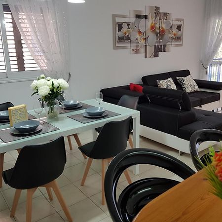 Paradise Gardens IV 2 Bd Amazing Apartment Paphos Exterior photo