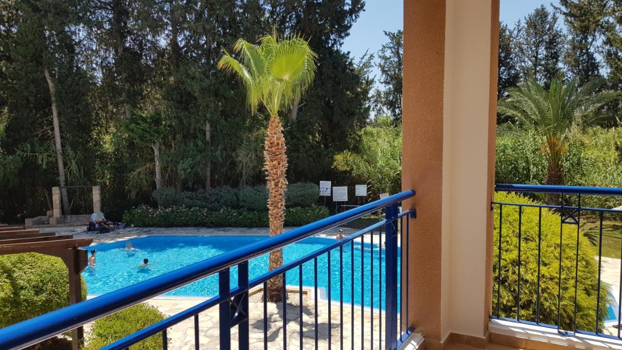 Paradise Gardens IV 2 Bd Amazing Apartment Paphos Exterior photo