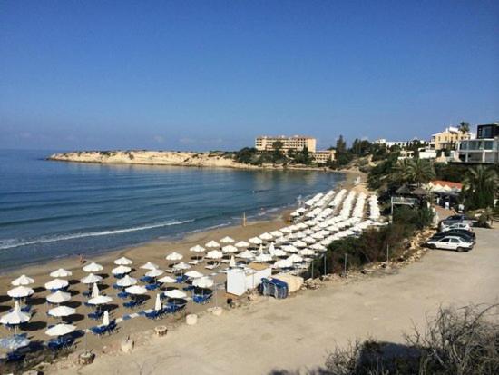 Paradise Gardens IV 2 Bd Amazing Apartment Paphos Exterior photo