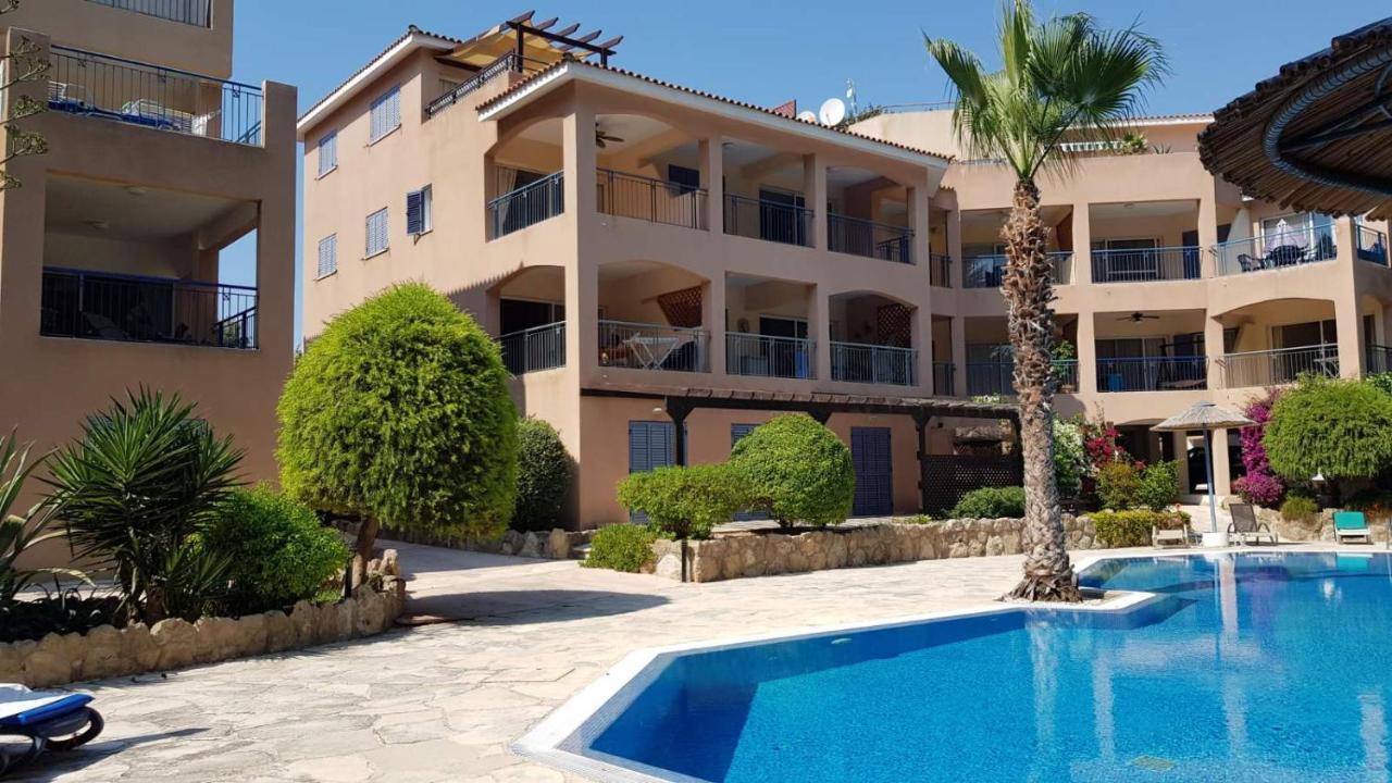Paradise Gardens IV 2 Bd Amazing Apartment Paphos Exterior photo