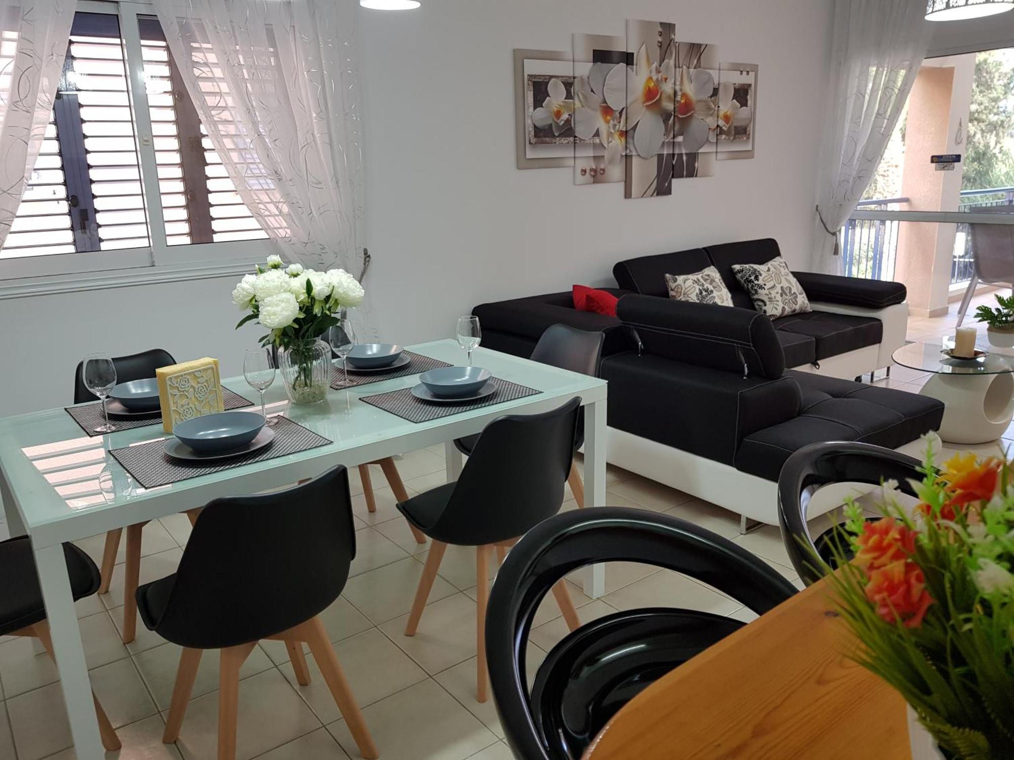 Paradise Gardens IV 2 Bd Amazing Apartment Paphos Exterior photo
